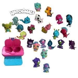 HATCHIMALS TOY LOT ANIMAL FIGURINES